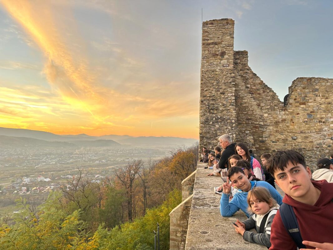 WhatsApp Image 2025-11-23 at 17.22.36